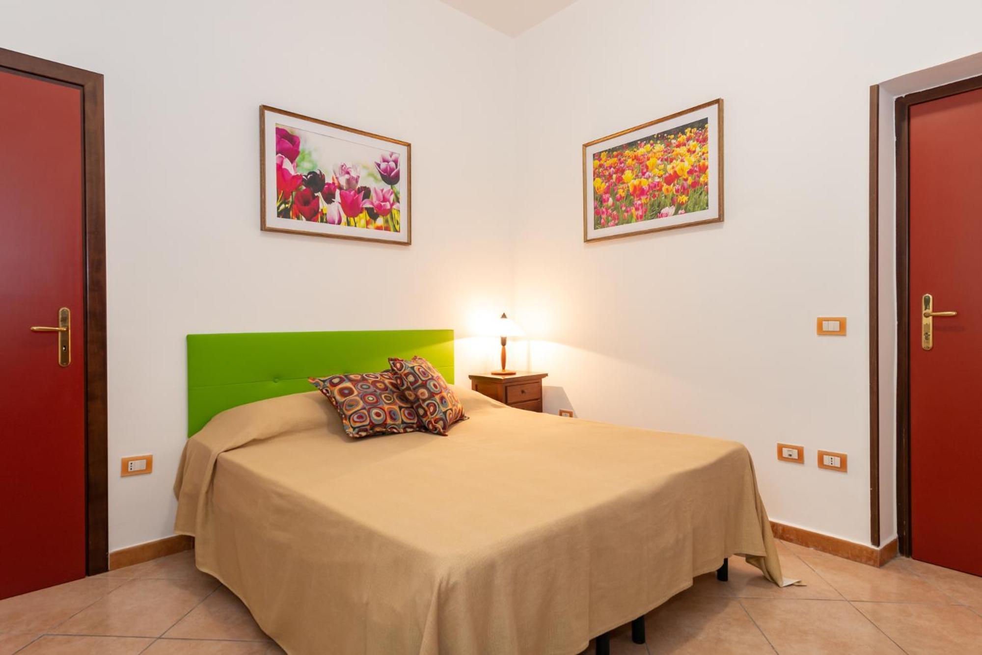 B&B Hibiscus อากรอโปลี ภายนอก รูปภาพ